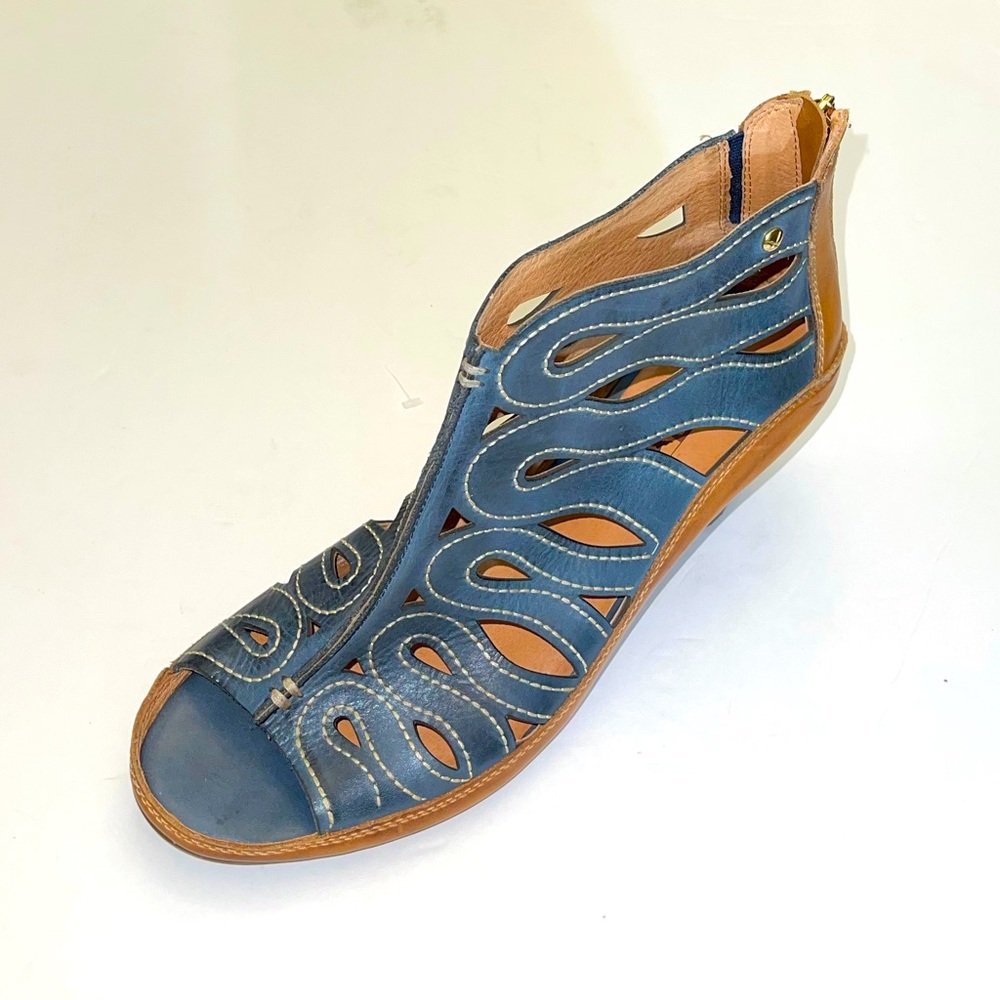 PIKOLINOS | Java Sandal - Picture 4 of 16